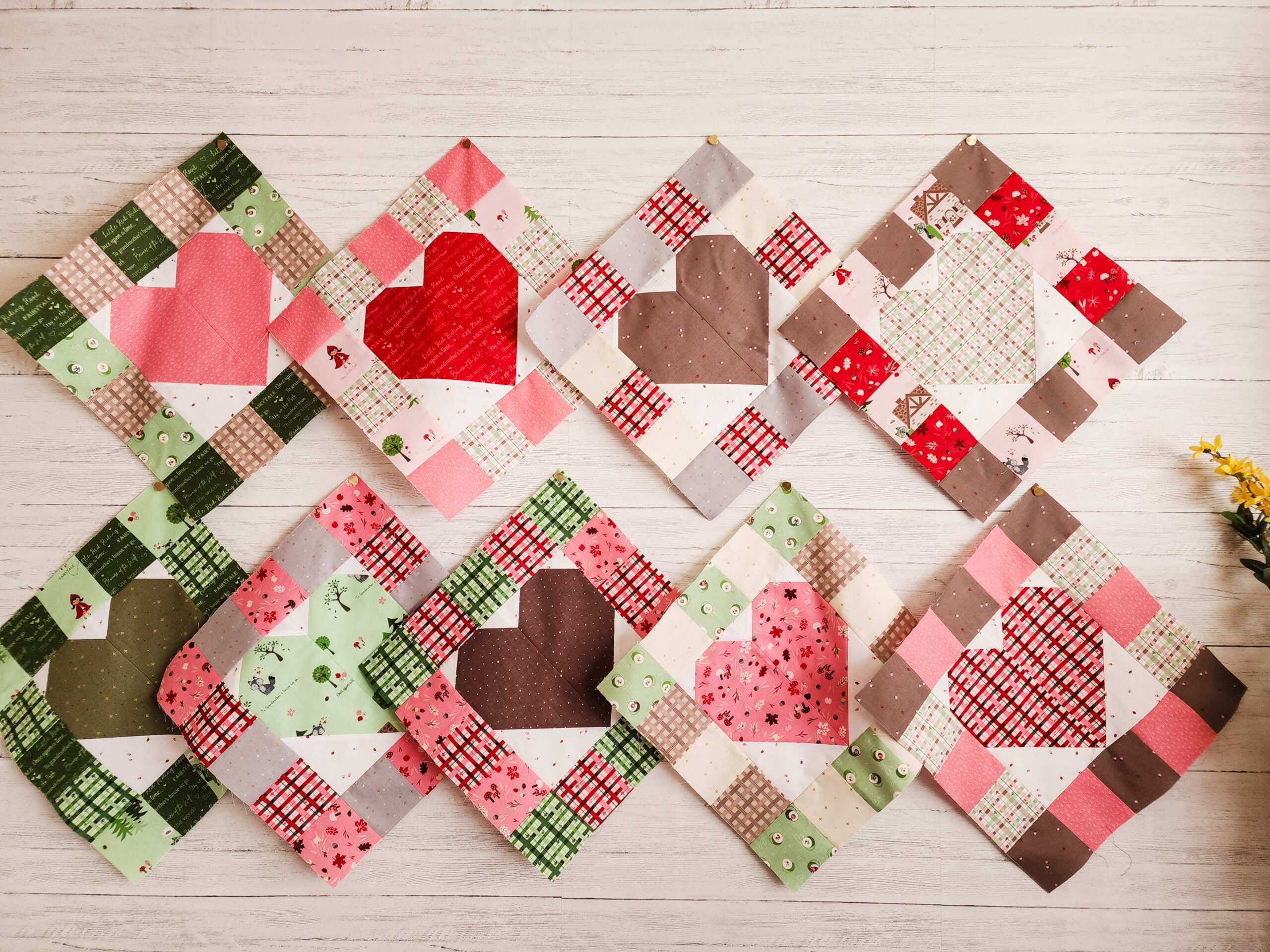 lawgy arrange marshmallow hood quilting（Free motion