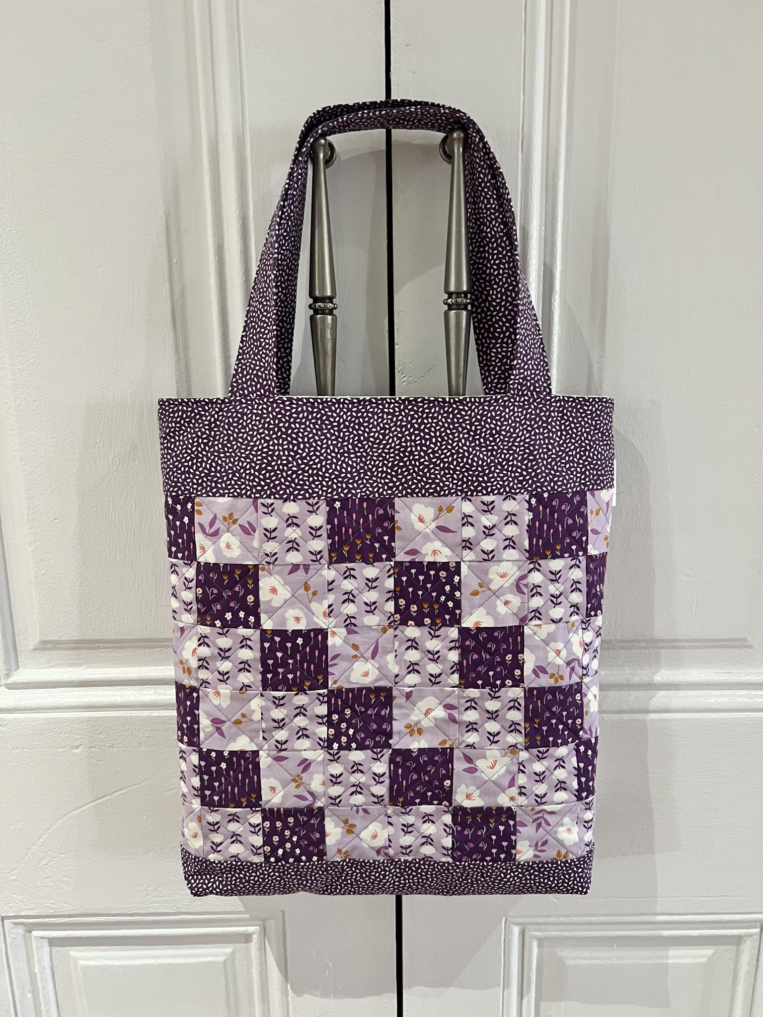 Let It Bloom in the Patchwork Tote