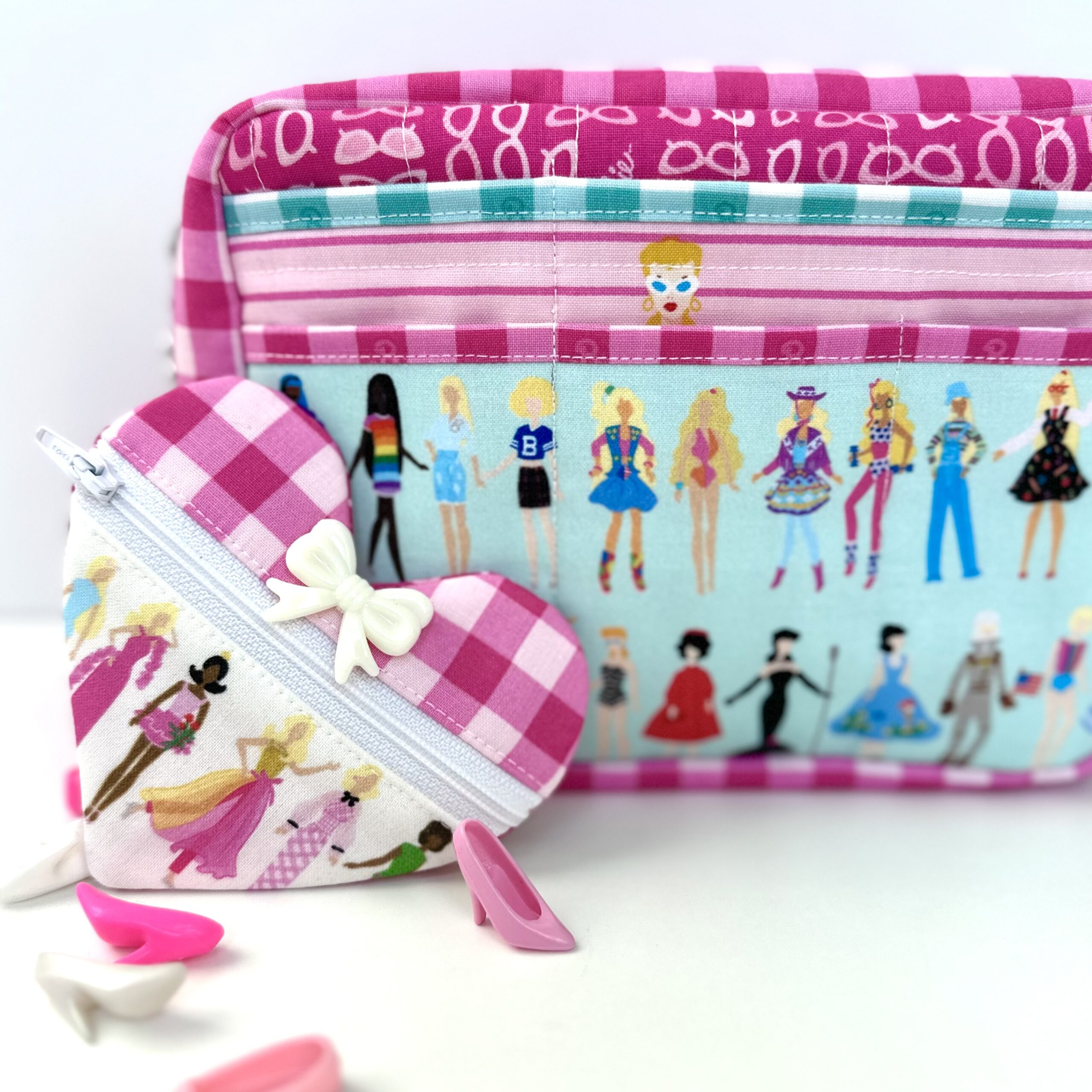 絶妙なデザイン Bag WeeBillow with - World Barbie™ その他