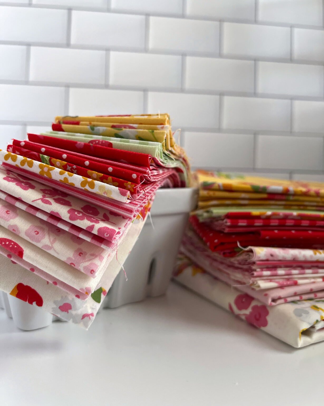 Picnic Florals Berry Sweet Placemats