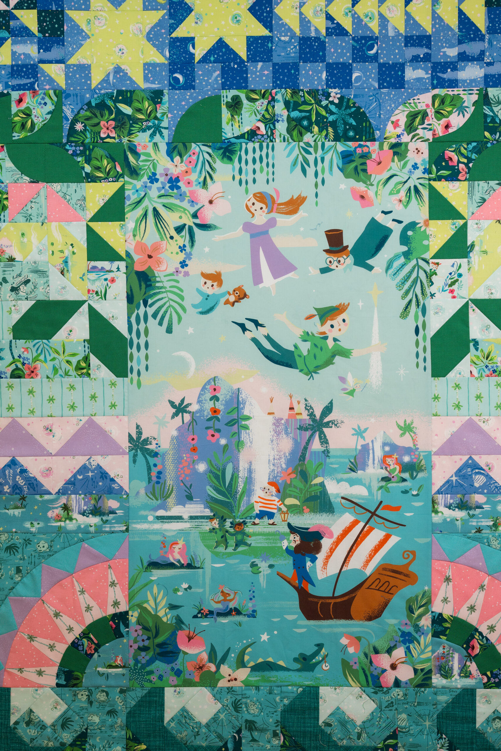 A Medallion Quilt with Forever Neverland -