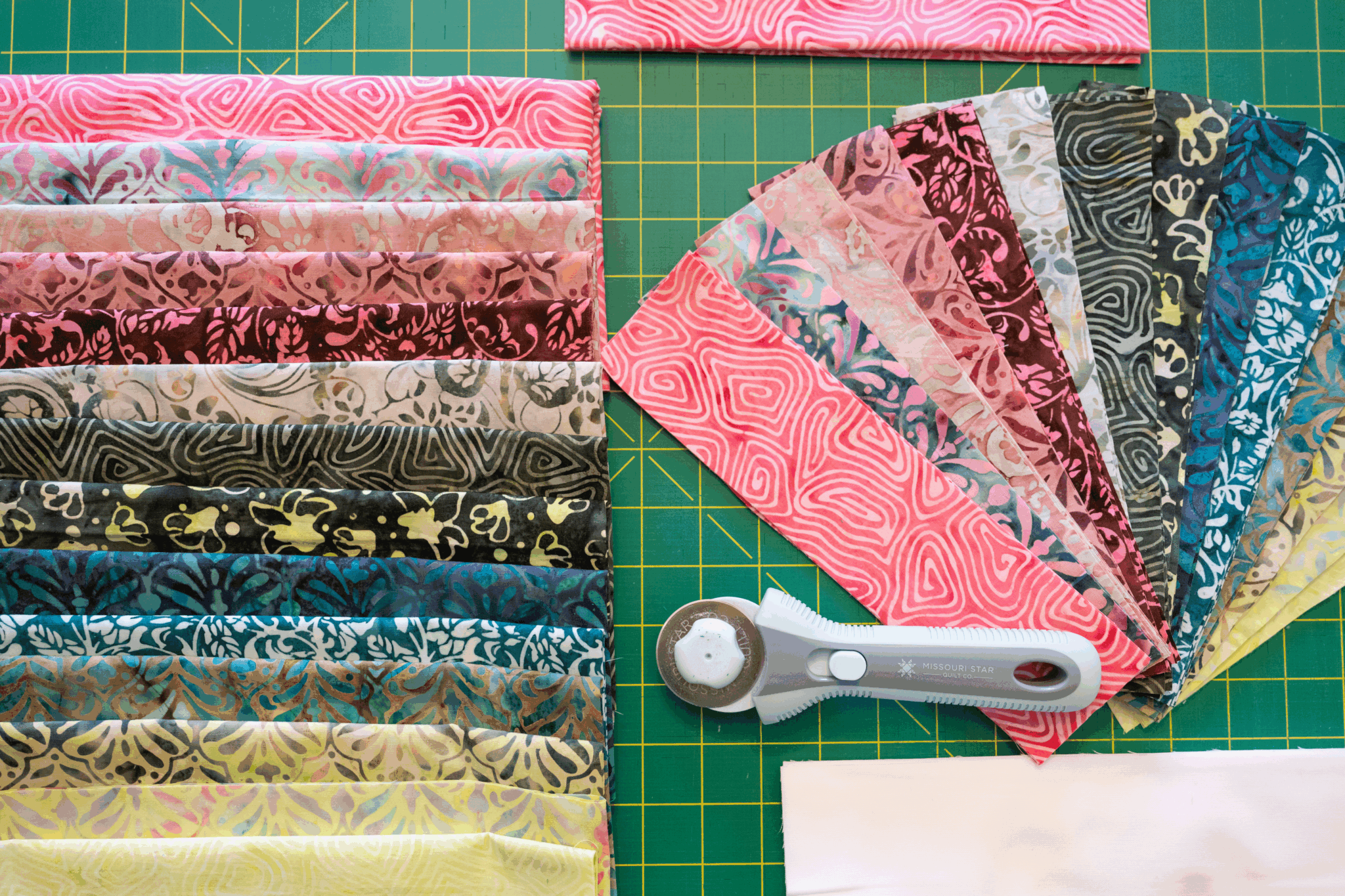 Creating a Gradient Quilt with Colorful Batiks
