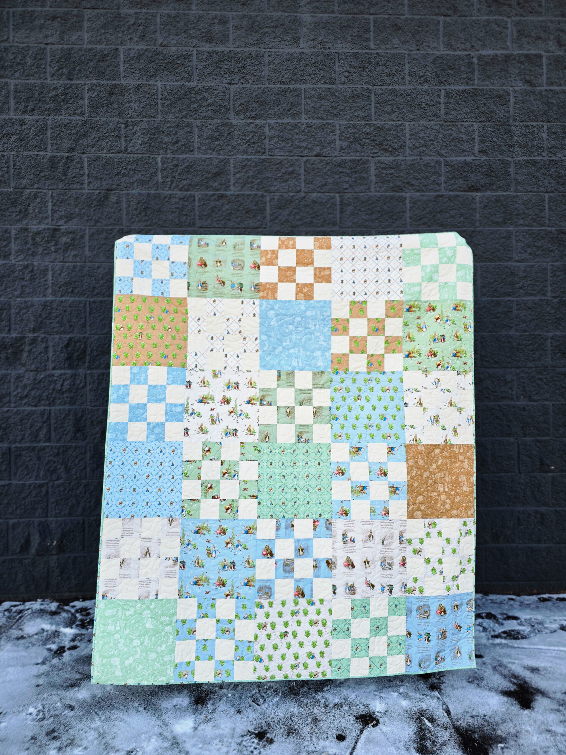 Free Soft Grid Quilt